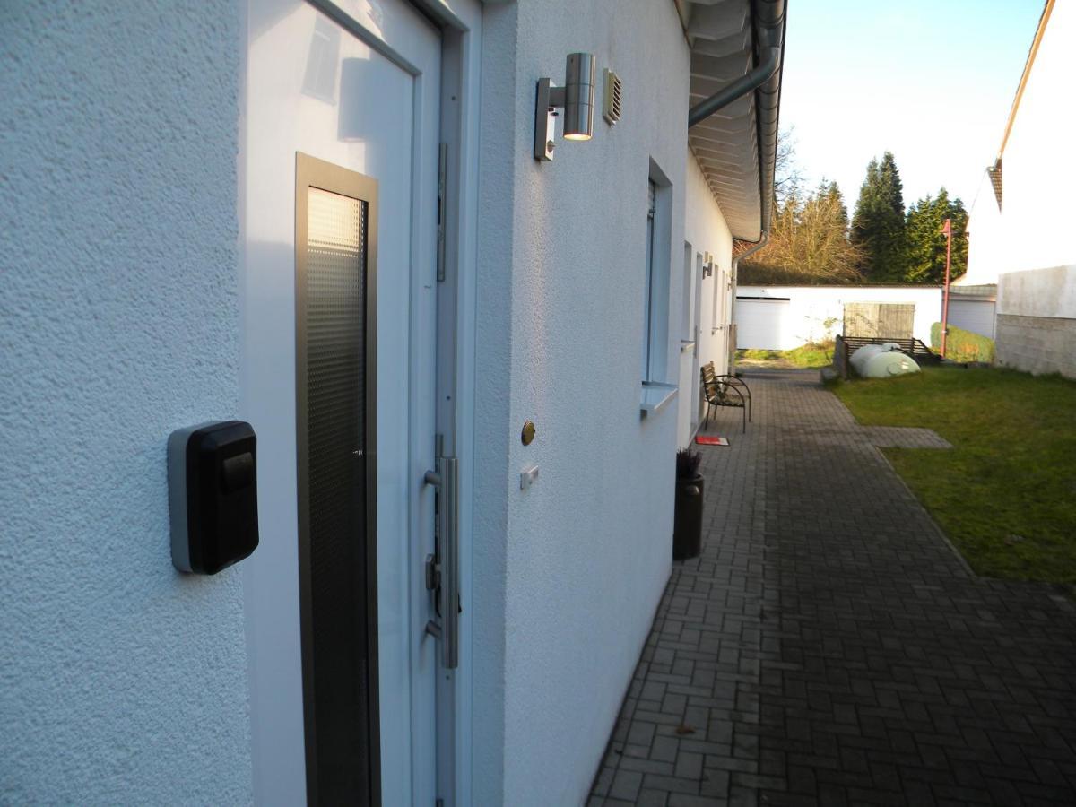 Business Apartment/Ferienwohnung Ellenhausen Exterior foto